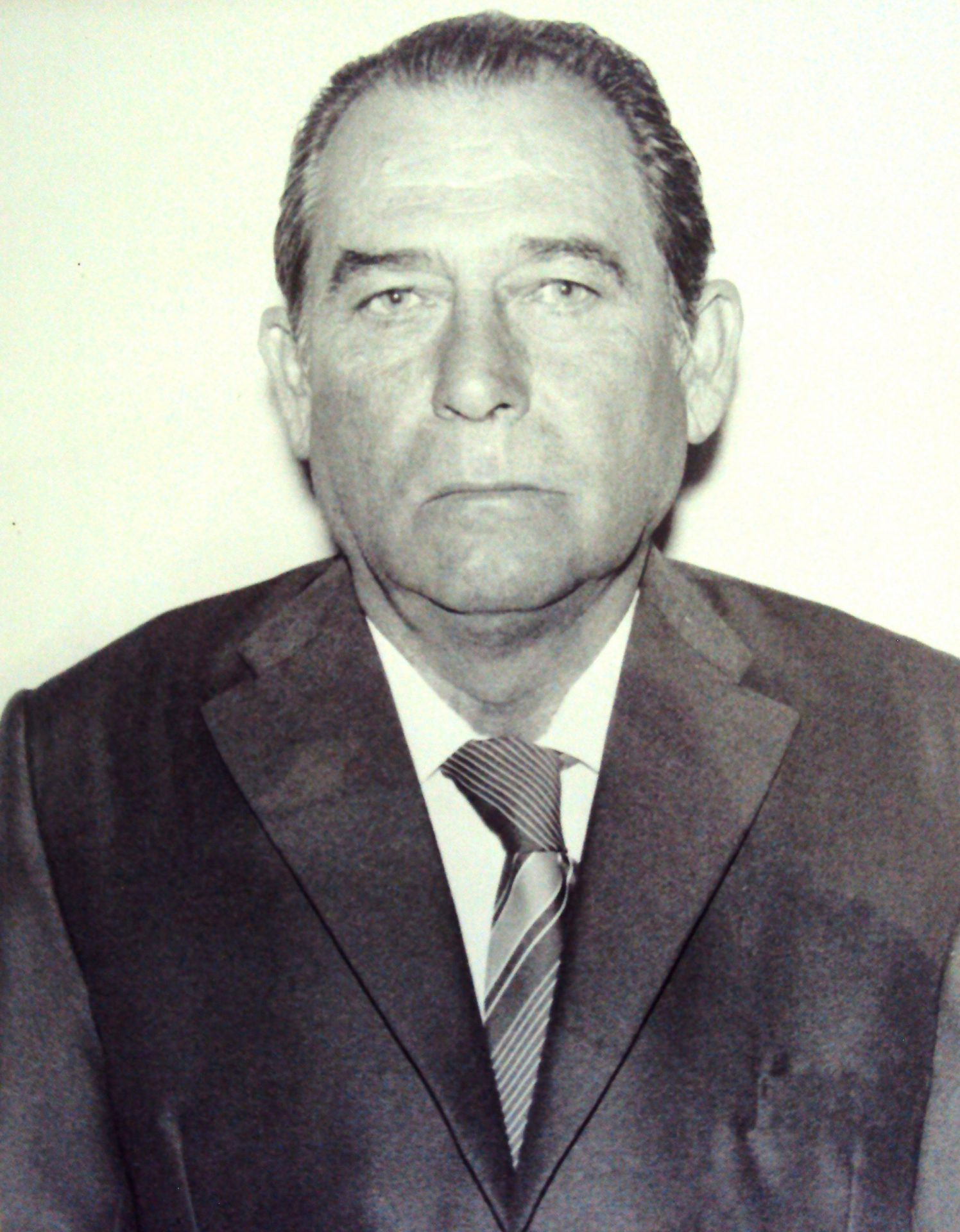 Retrato de Teobaldo Valério Persch, presidente da Cooperativa Ouro do Sul