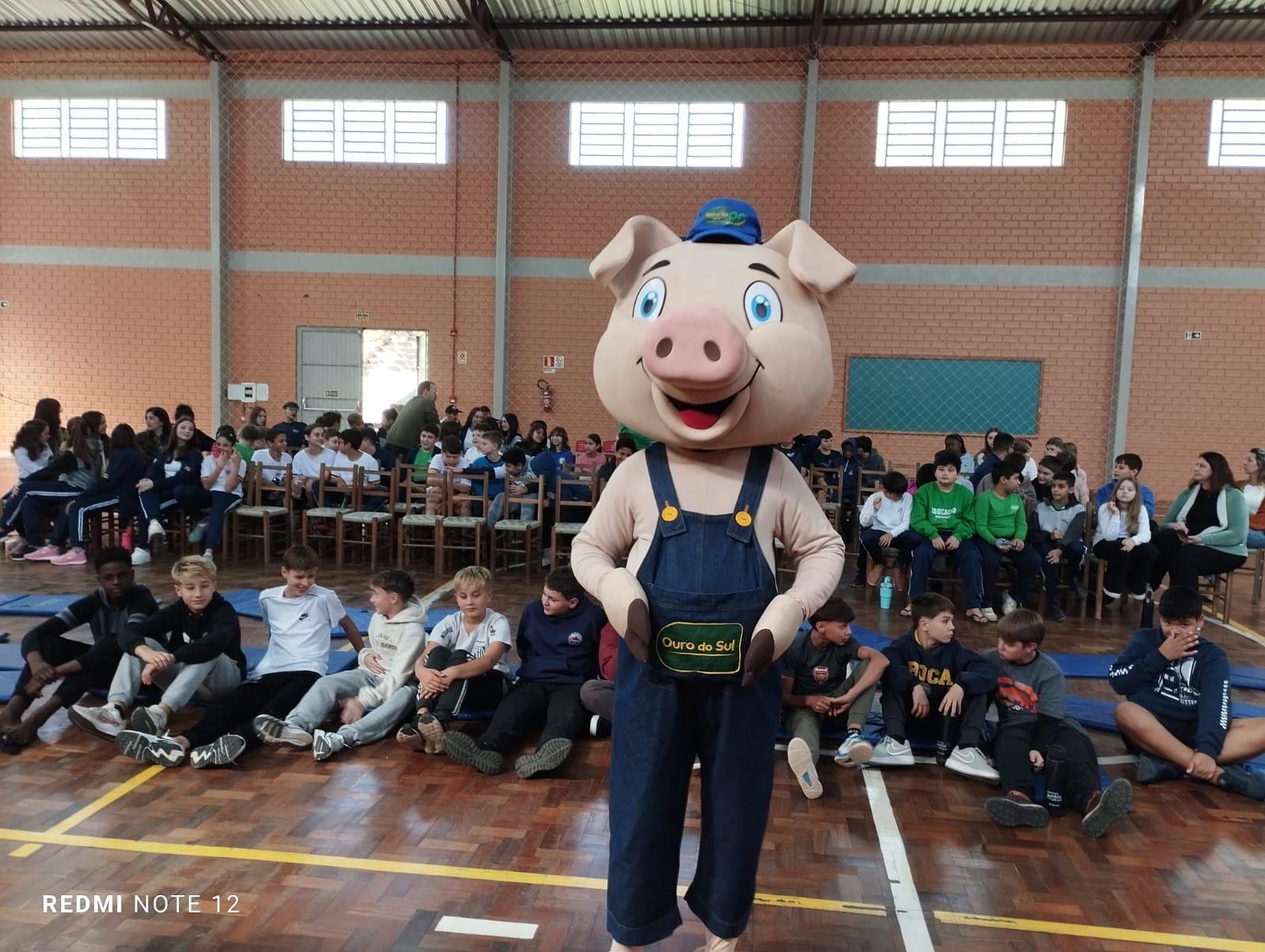 Ourinho visita escolas de São José do Sul