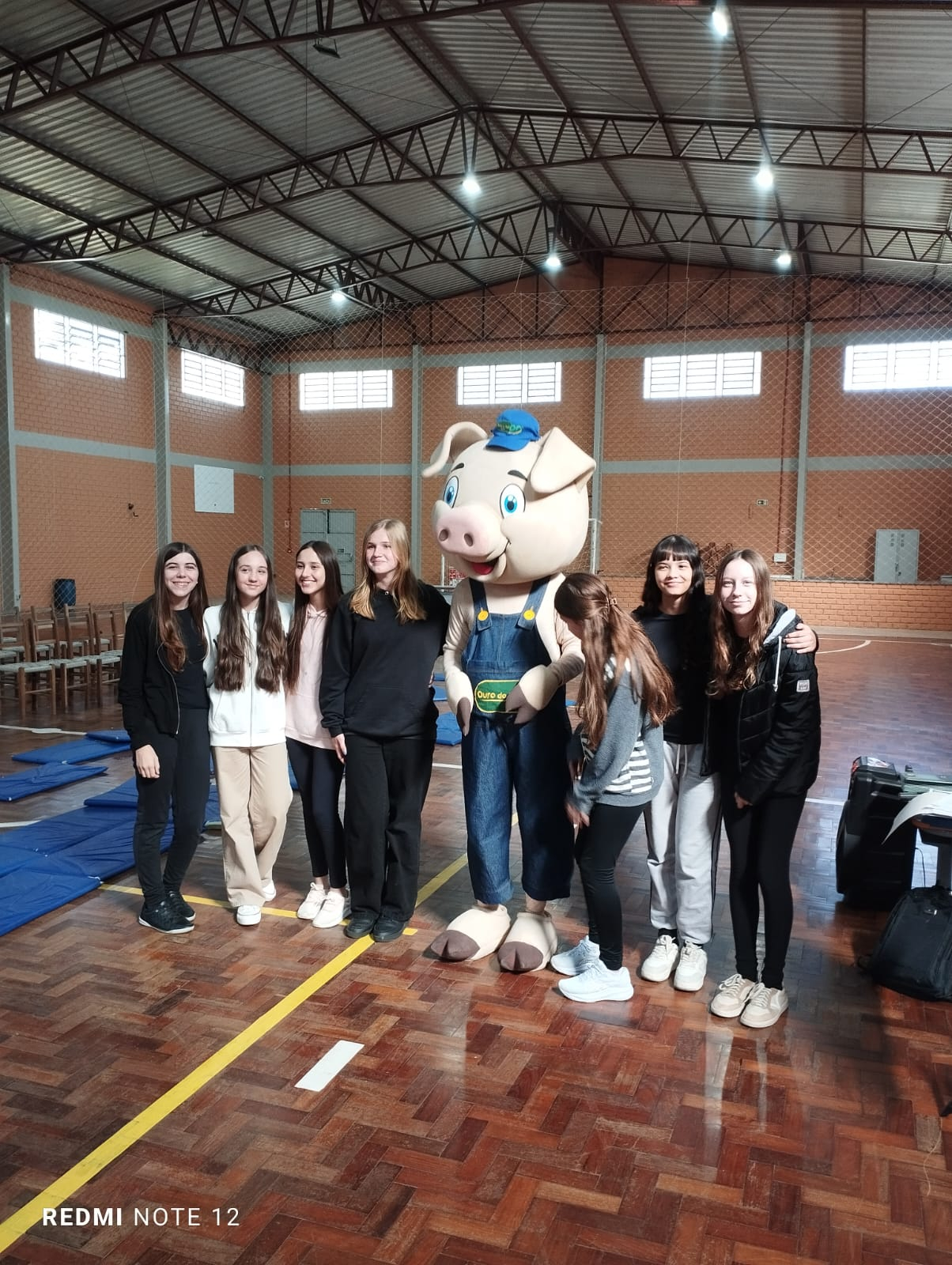 Ourinho visita escolas de São José do Sul