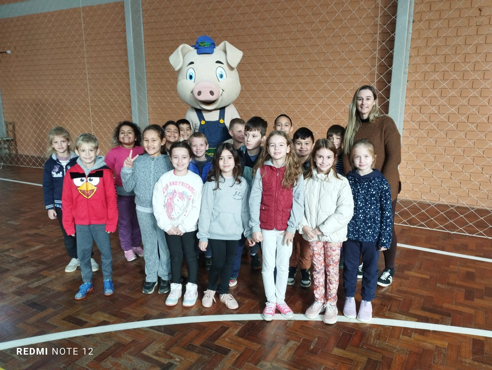 Ourinho visita escolas de São José do Sul