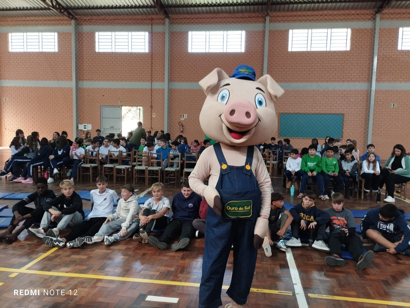 Ourinho visita escolas de São José do Sul