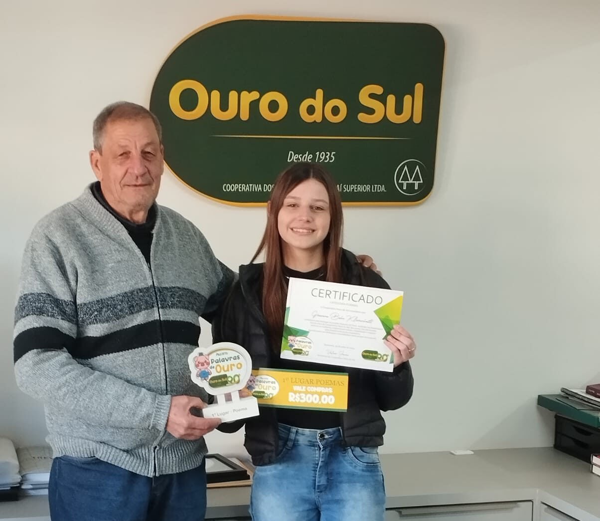 Giovana Bohn Kleinschmitt — 1ª lugar nos poemas do Palavras de Ouro Harmonia 2025